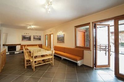 Chalet in der ruhigen Gegend von Antey Saint...