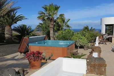 One-bedroom villa