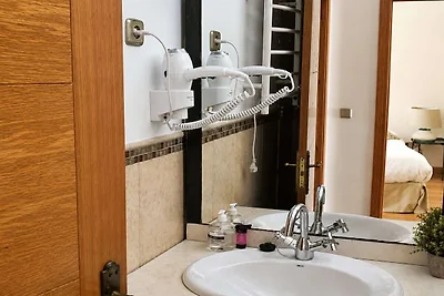 Zentrale Oase für 8 Gäste in Madrid