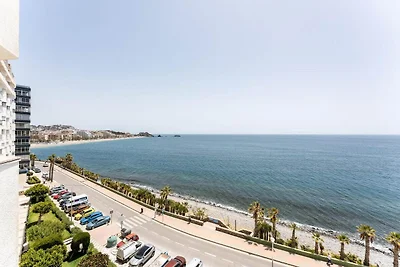 Faro's Almuñecar Beach Apartment - Los Ramos