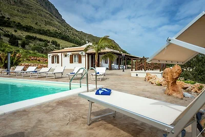 Ferienhaus in Castellammare del Golfo mit...