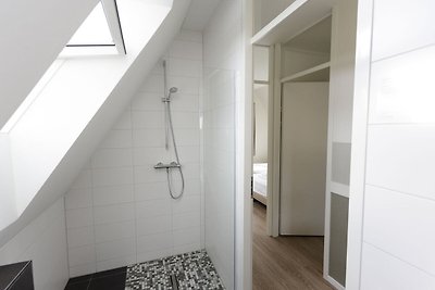 Comfortabele villa met 2 badkamers, nabij een...