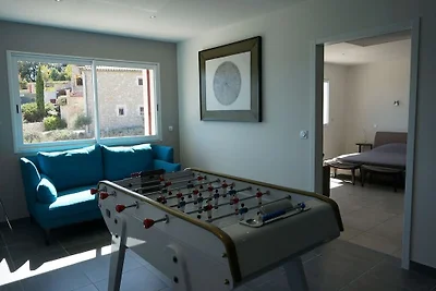 Komfortables Ferienhaus mit privatem Pool