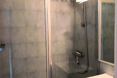 Wohnung in Grimaud mit Blick auf den Pool