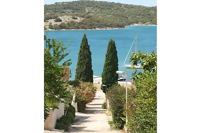 Ferienwohnung in Tisno mit Schwimmbecken