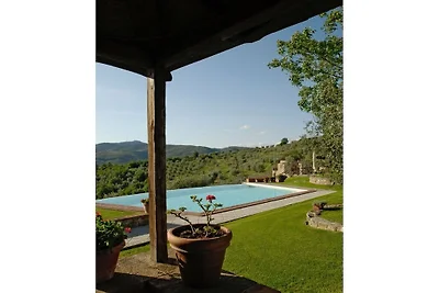 Wohnung in Bucine mit Schwimmbecken