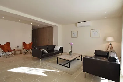 Abgeschlossene Wohnung in Villesèque-des-Corb...