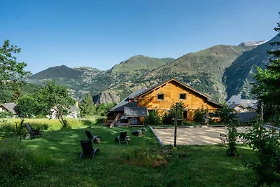 Chalet in Mont de Lans mit Whirlpool und Spa