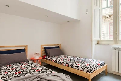 Casa Roma al centro di Palermo