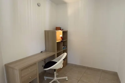Appartamento con terrazza e accesso alla...
