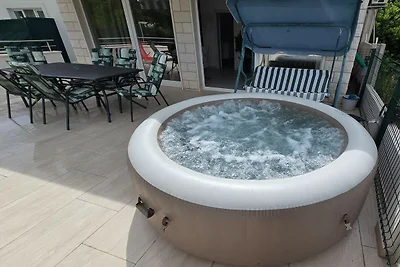 Luxury apartment Ani II  - Two Bedroom Apartm...