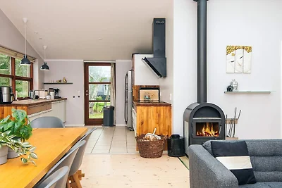 8 osob apartament w Knebel