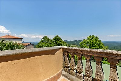 Angenehme Wohnung in Boccheggiano mit Pool