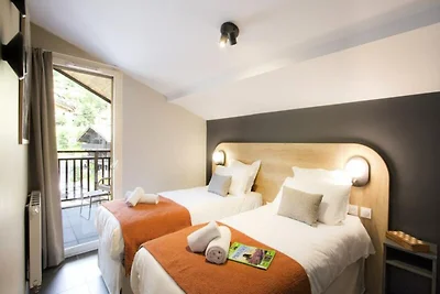 Ferienwohnung in Auron mit beheiztem Pool