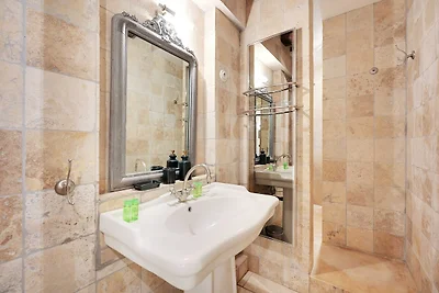Elegant appartement - 2BR/7P - Quartier latin