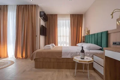 Sunday Hotel Dobra Voda – Standard-Studio