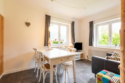 Warme Wohnung mit gemeinsamer Sauna in...
