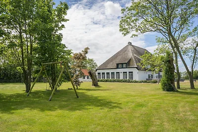 Ruhiger Bauernhof mit Terrasse
