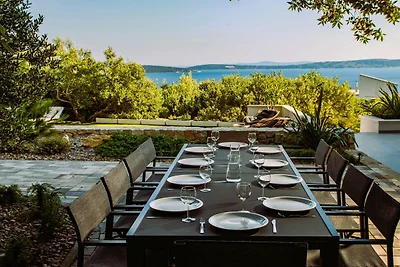 Villa mit Meerblick in Kaštela mit privatem...