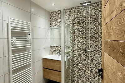 Appartamento a Les Aiguilles con accesso dire...