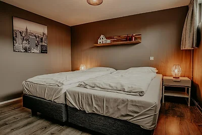 Hausboot in Niederlande mit eigenem Steg