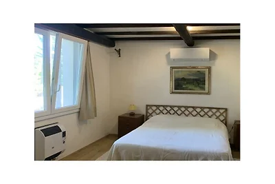 "C" bij Casa Furrer