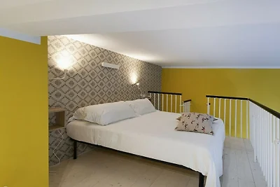 Atelier Apartments - Yellow B - RS
