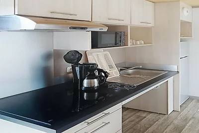 Villa mit privater Terrasse und Seeblick