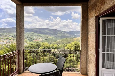 Nomadenland - Cimo de Vila Het valleiterras