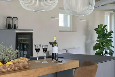 Villa in pietra nei pressi di Cortona