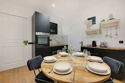 Charmante Wohnung – 1BDR/ 6P – Sacré-Cœur
