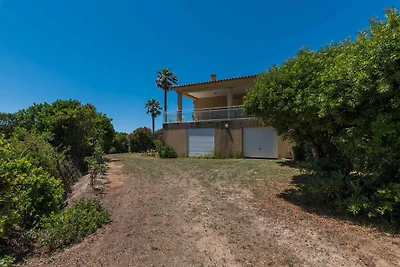 Villa moderna con piscina privata