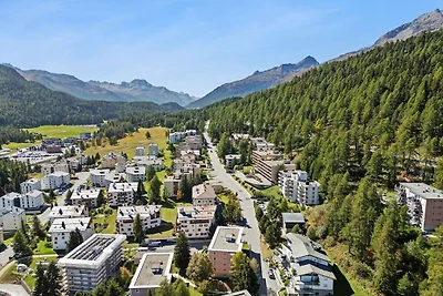 Hütte in St. Moritz mit Schwimmbecken