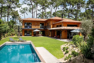 Luxe familievilla nabij de baai van Arcachon