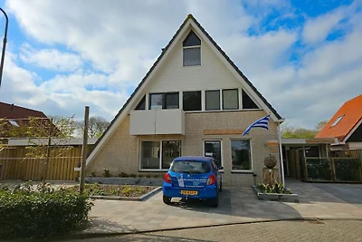 GR01 Studio "Huize Hout"