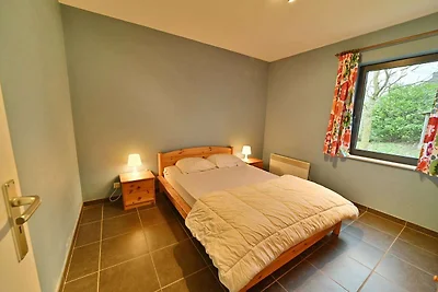 Gemütliches Ferienhaus in Somme-Leuze mit...