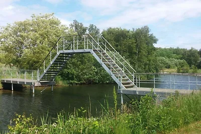 Zeezijde paradijs in oer -- By Traum...