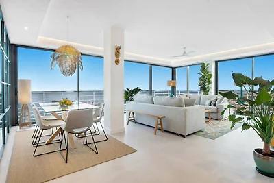 Appartamento con vista e accesso alla...