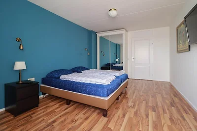Suite mit Seeblick und Whirlpool in Makkum