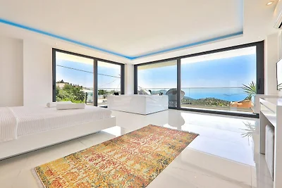 Villa in Kalkan met zwembad