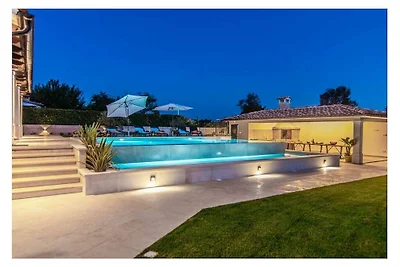 Villa in Svetvinčenat mit Schwimmbecken