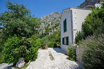 Ferienhaus in Makarska mit Garten