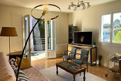 Villa in Lambesc mit Garten & Terrasse