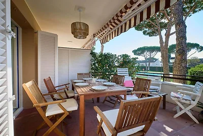 Apartment für 6 Personen mit Balkon