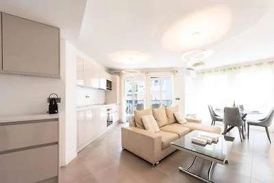 Appartement in Palm Beach met toegang tot het...