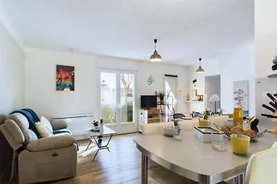 Ferienwohnung in Olonne-sur-Mer mit Pool