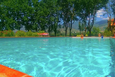 Einladende Villa mit Swimmingpool in der...