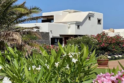 Villa Frangipani