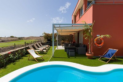 Villa mit privatem Pool im Golfresort