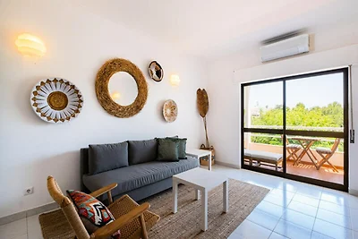 Apartment in Albufeira mit Zugang zum Pool